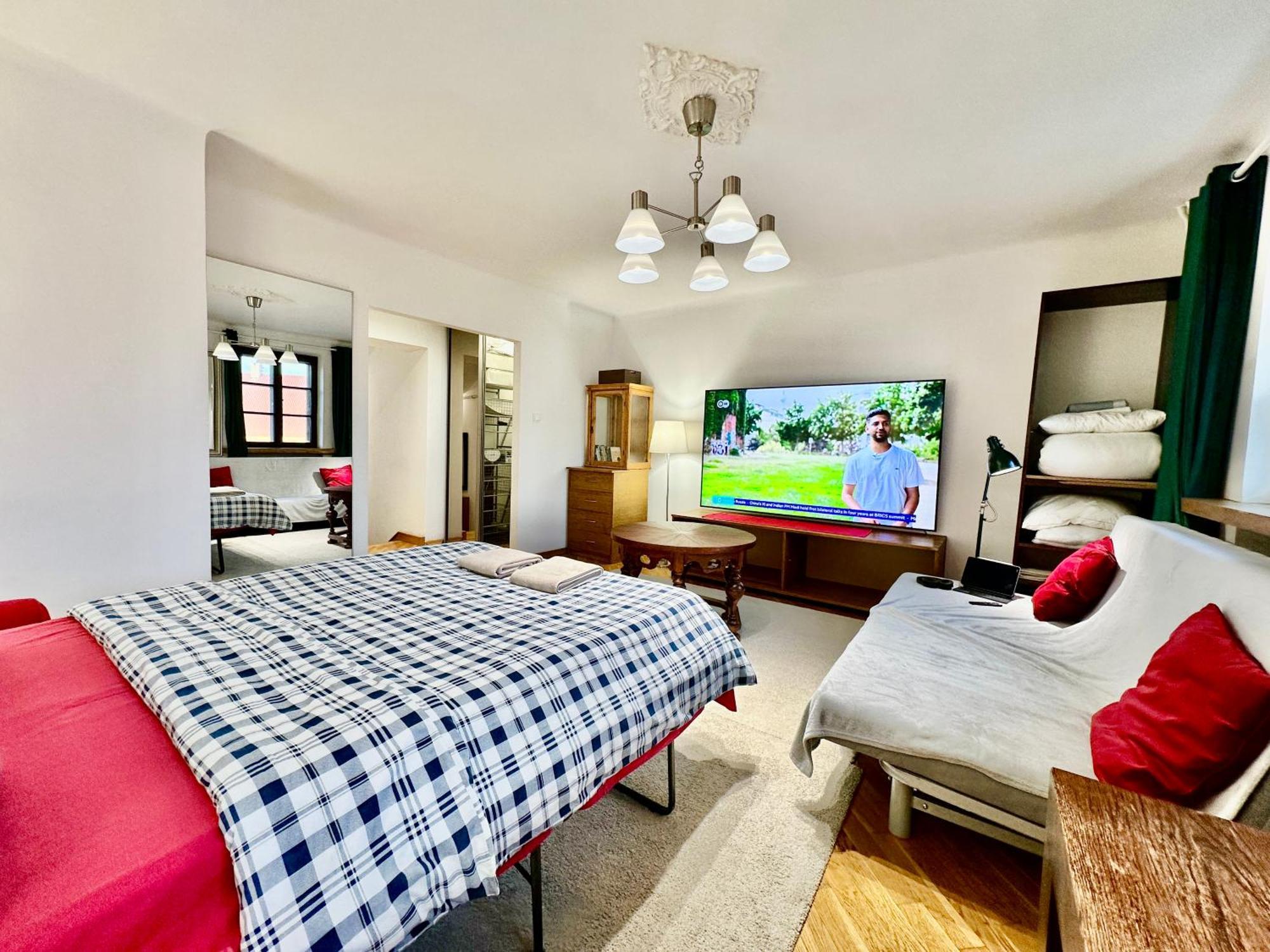 Old Town Best View Wifi 300 Mb/S Huge Screen Netflix Appletv Amazontv Varsavia Esterno foto